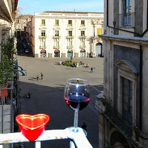 Sicily Wonderful Piazza Universita' Catania